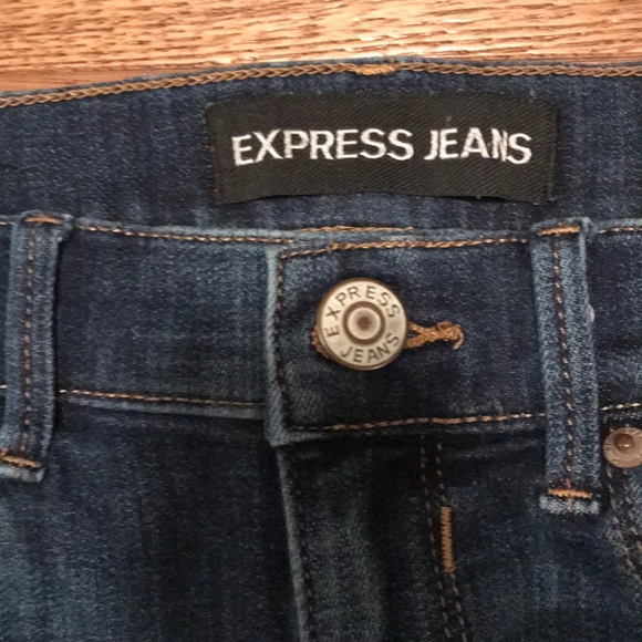 Express Mid-Rise Jean Legging - Picture 3 of 6